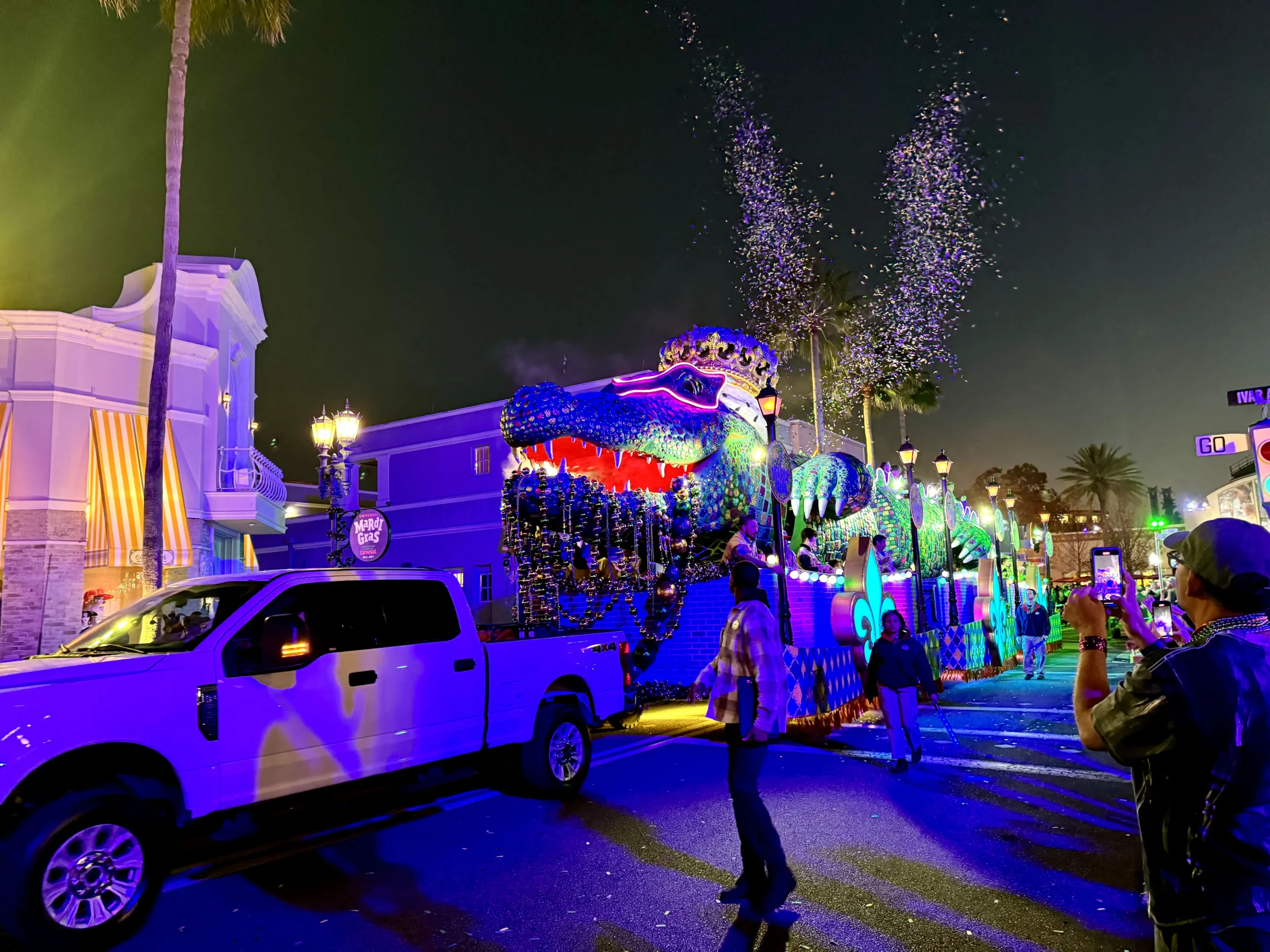 Universal madri gras 2024 11