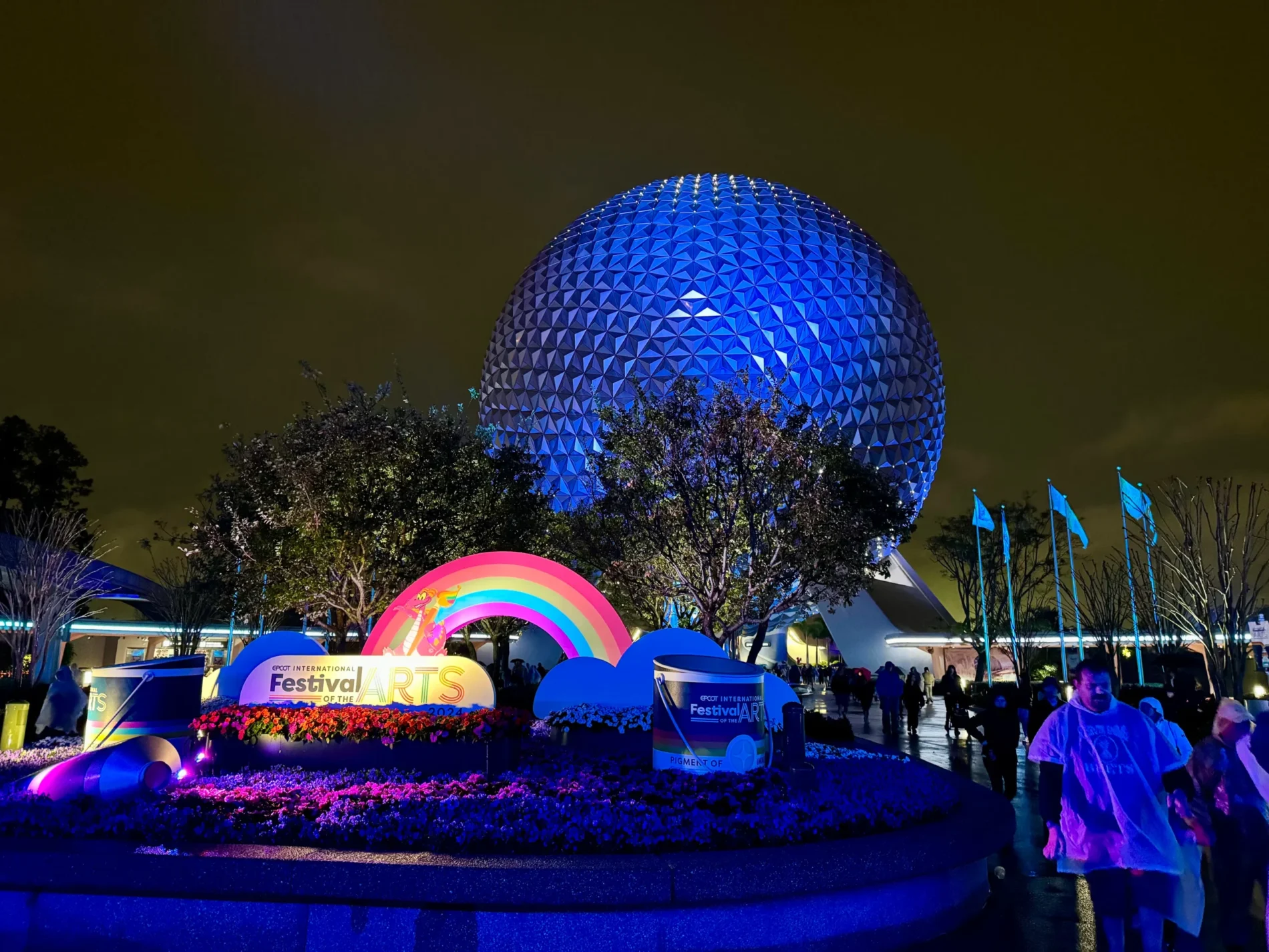 Epcot festival of the arts at night