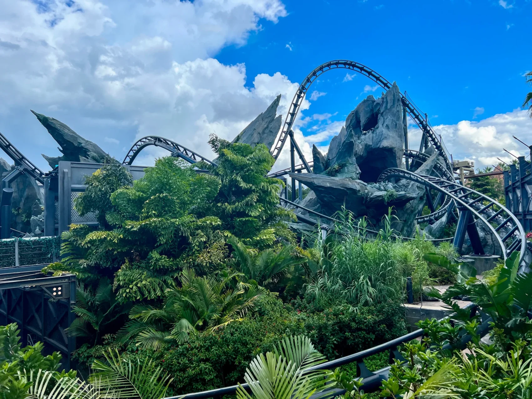 Jurassic park VelociCoaster